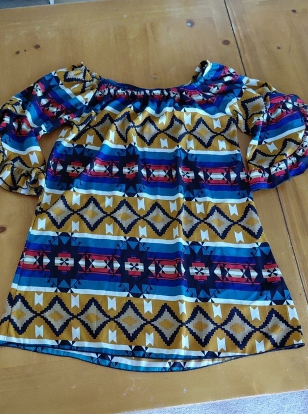 Voll Off-Shoulder Tunic Aztec Print Size Small